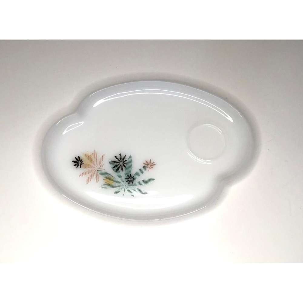 Vintage Federal Glass Atomic Flower Snack Plates White Milk Glass Boho Retro MCM - Picture 5 of 8